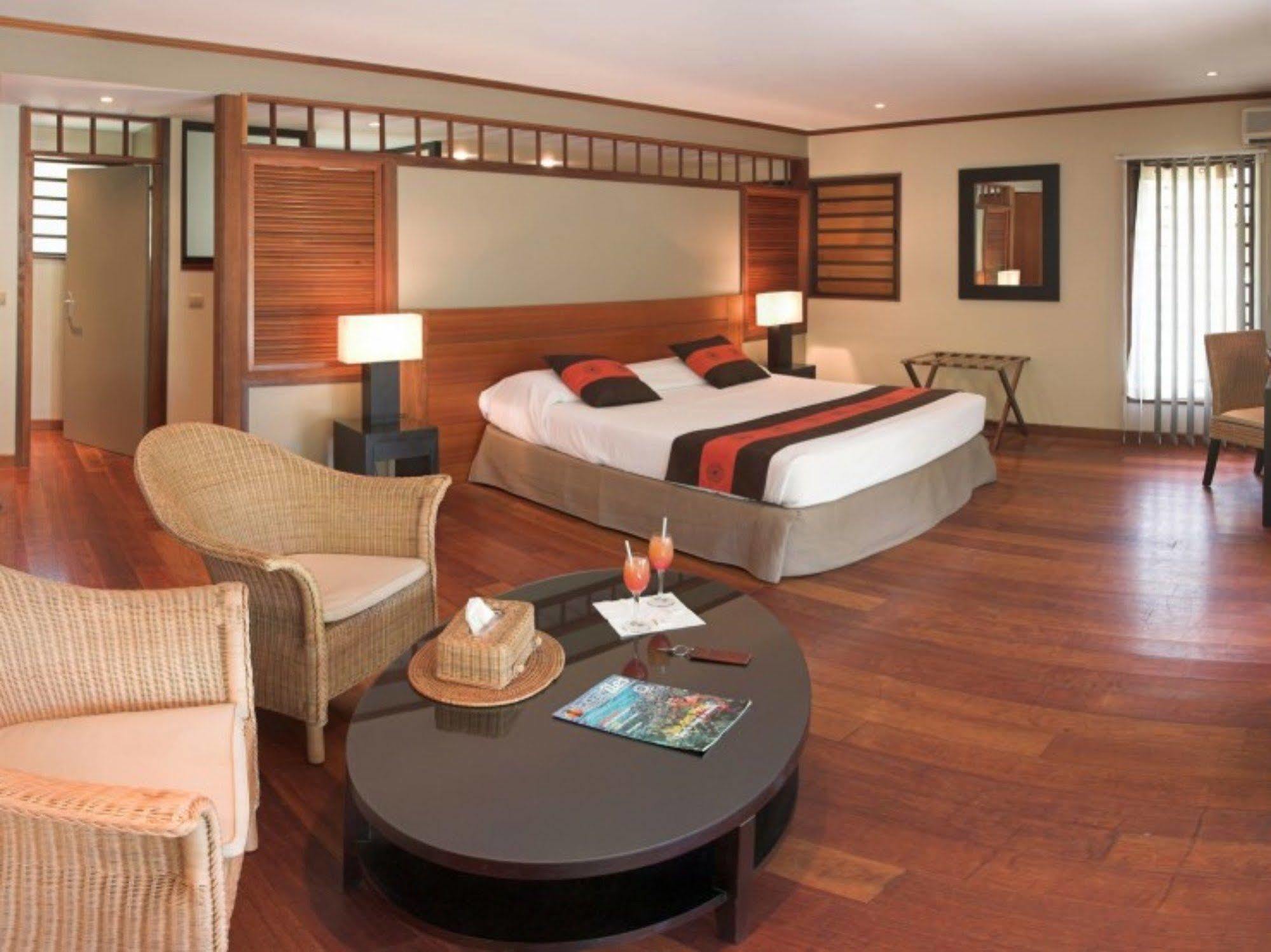 Oure Tera Beach Resort Kuto Exterior foto